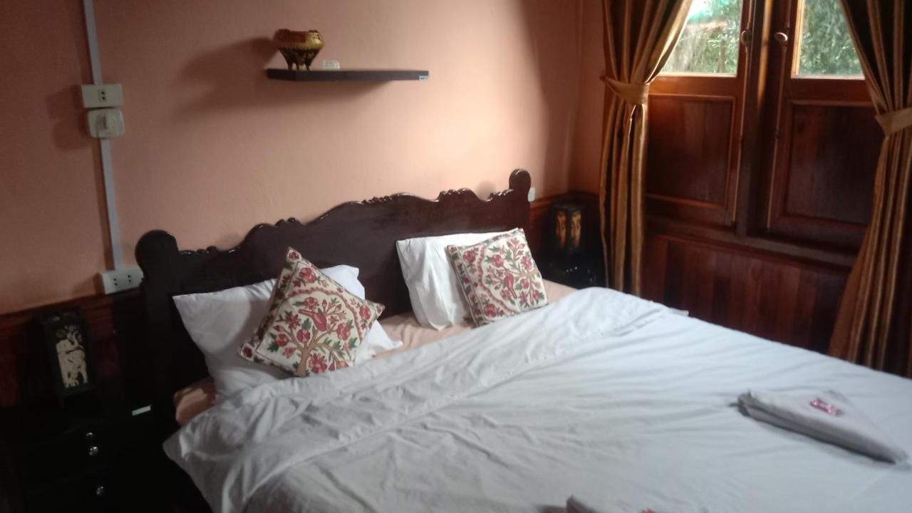 Pukyo Bed And Breakfast Belgian Lao Ban Nangoy Buitenkant foto